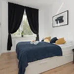 Warsaw Jurajska Unique Apartment By Noclegi Renters